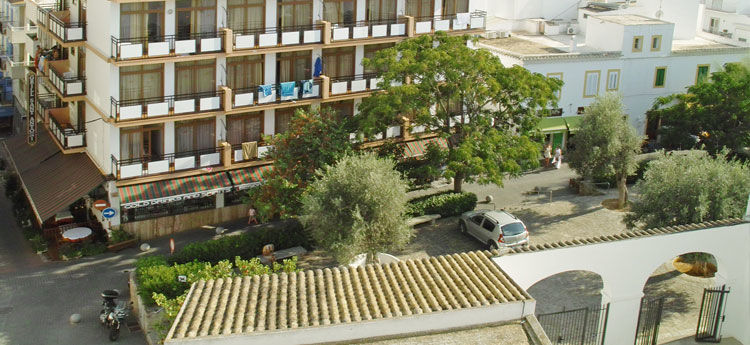 Apartamentos Tramuntana San Antonio Abad Exterior foto